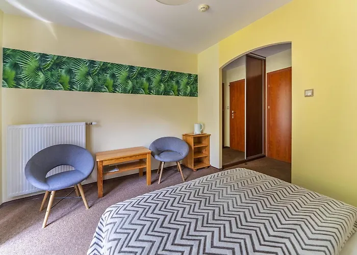 Nefryt - Lodowka I Czajnik W Pokoju, Dwa Aneksy Kuchenne Ogolnodostepne, Duzy Parking *