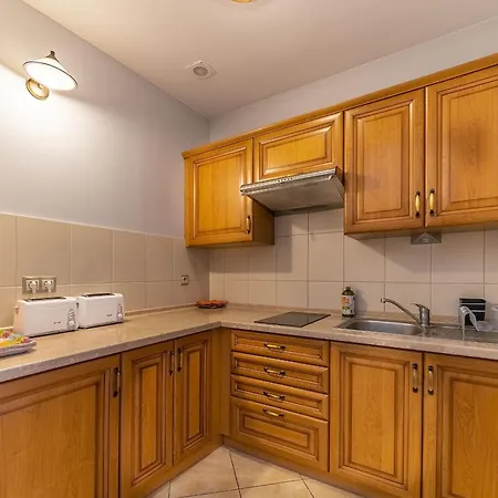Nefryt - 600 M Od Pkp, Duży Parking, Lodówka, Czajnik, Balkon, Resort