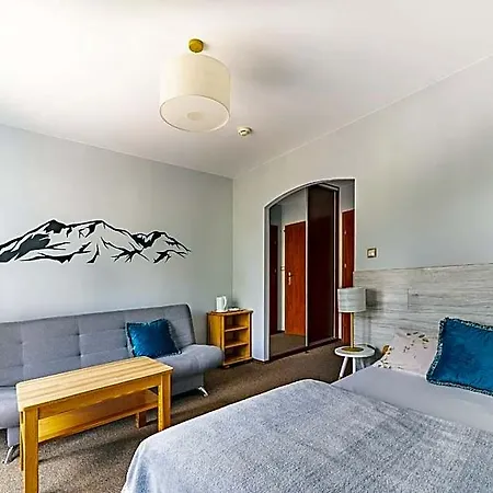 Nefryt - 600 M Od Pkp, Duzy Parking, Lodowka, Czajnik, Balkon, 카르파츠