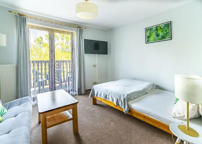 Nefryt - Lodowka I Czajnik W Pokoju, Dwa Aneksy Kuchenne Ogolnodostepne, Duzy Parking