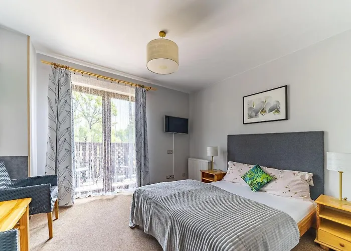 Nefryt - Lodowka I Czajnik W Pokoju, Dwa Aneksy Kuchenne Ogolnodostepne, Duzy Parking קרפאז'