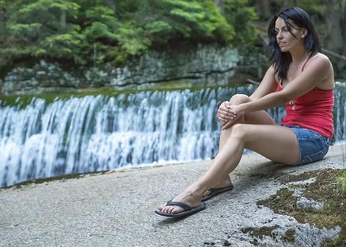 Nefryt - Lodowka I Czajnik W Pokoju, Dwa Aneksy Kuchenne Ogolnodostepne, Duzy Parking