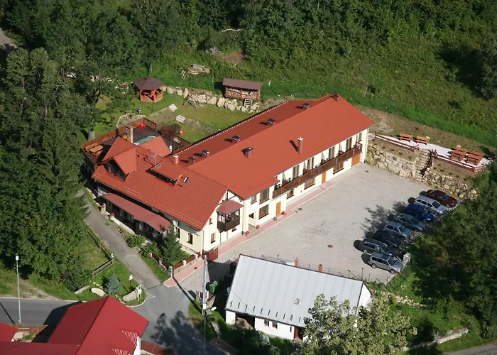 Ośrodek wypoczynkowy Nefryt - Lodowka I Czajnik W Pokoju, Dwa Aneksy Kuchenne Ogolnodostepne, Duzy Parking