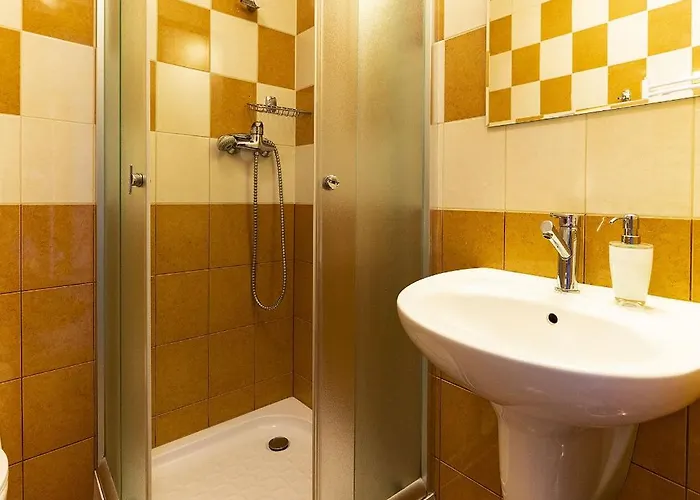 Nefryt - Lodowka I Czajnik W Pokoju, Dwa Aneksy Kuchenne Ogolnodostepne, Duzy Parking Rezort Karpacz