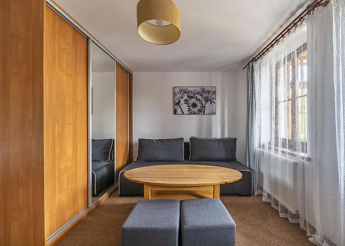 Nefryt - Lodowka I Czajnik W Pokoju, Dwa Aneksy Kuchenne Ogolnodostepne, Duzy Parking