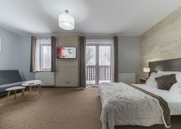 Rezort Nefryt - Lodowka I Czajnik W Pokoju, Dwa Aneksy Kuchenne Ogolnodostepne, Duzy Parking Karpacz